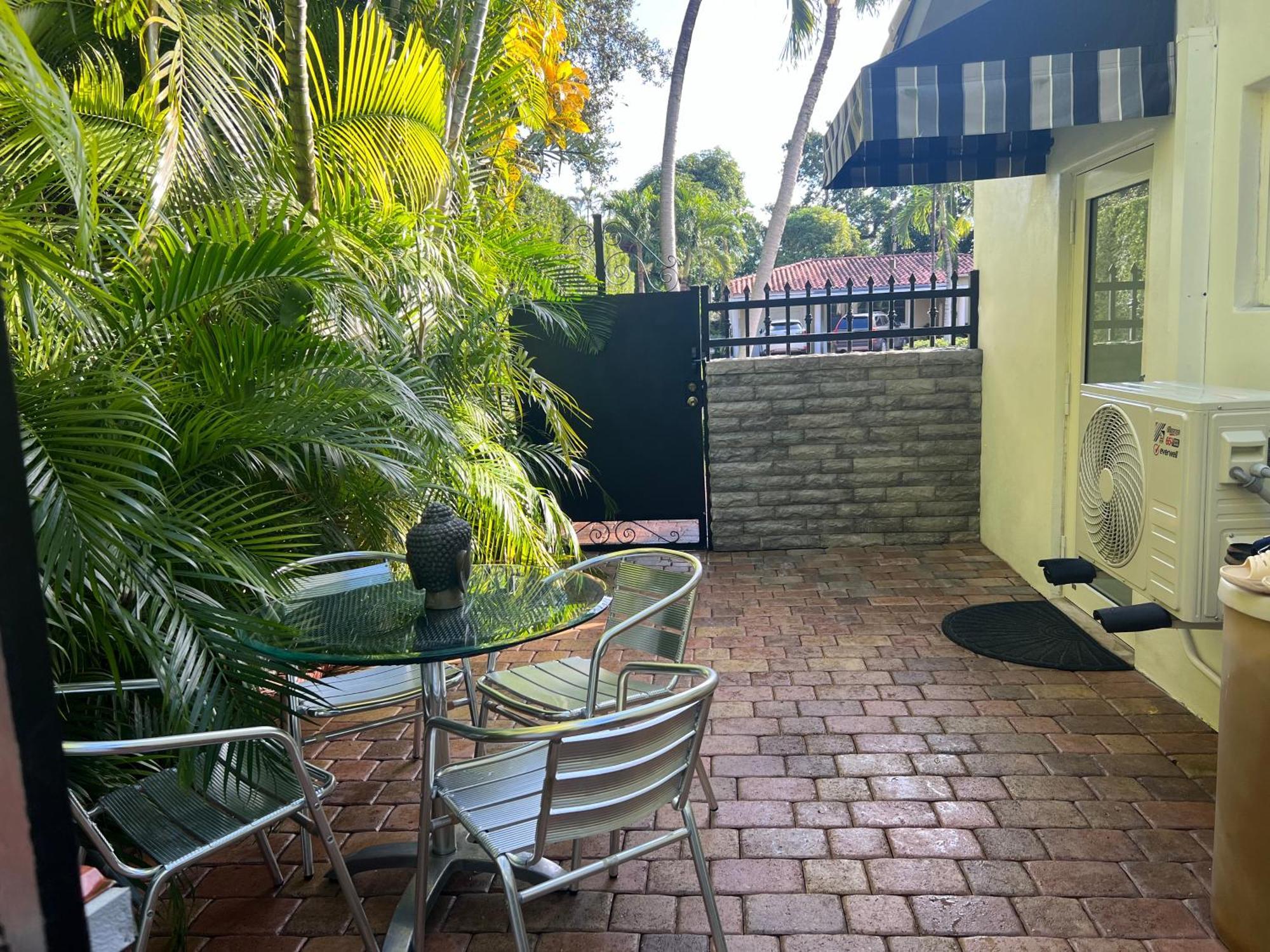 Villa Guilla North Miami Exterior foto